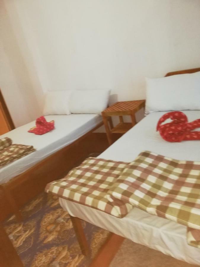 Ohiya Mount Plaza Apartment Boralanda Phòng bức ảnh